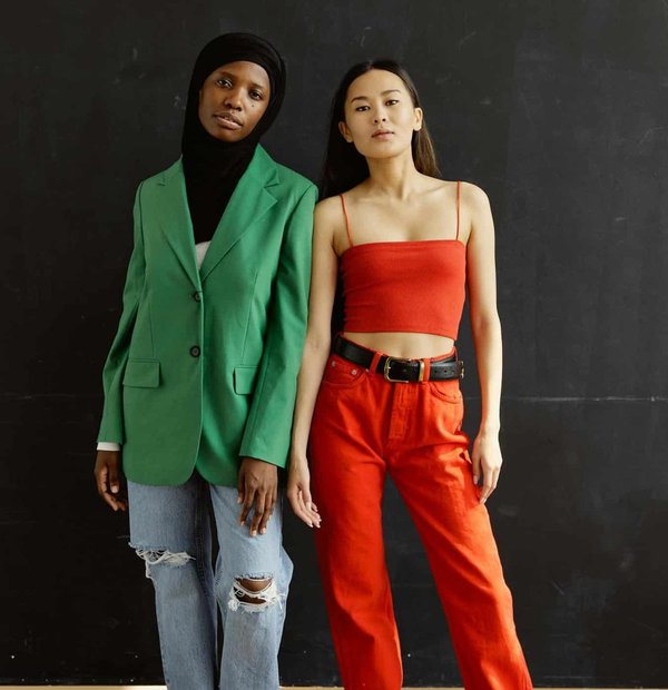 Comment choisir une combinaison pantalon élégante pour une soirée cocktail?